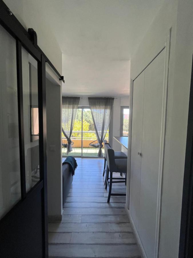 Appartamento Chez Mel Et Manu Sanary-sur-Mer Esterno foto